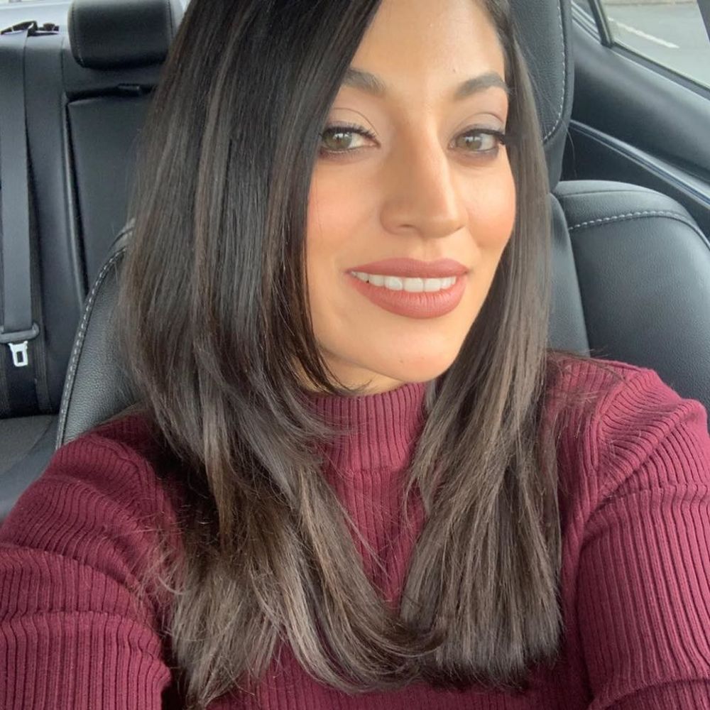 Meet your Posher, Crystal